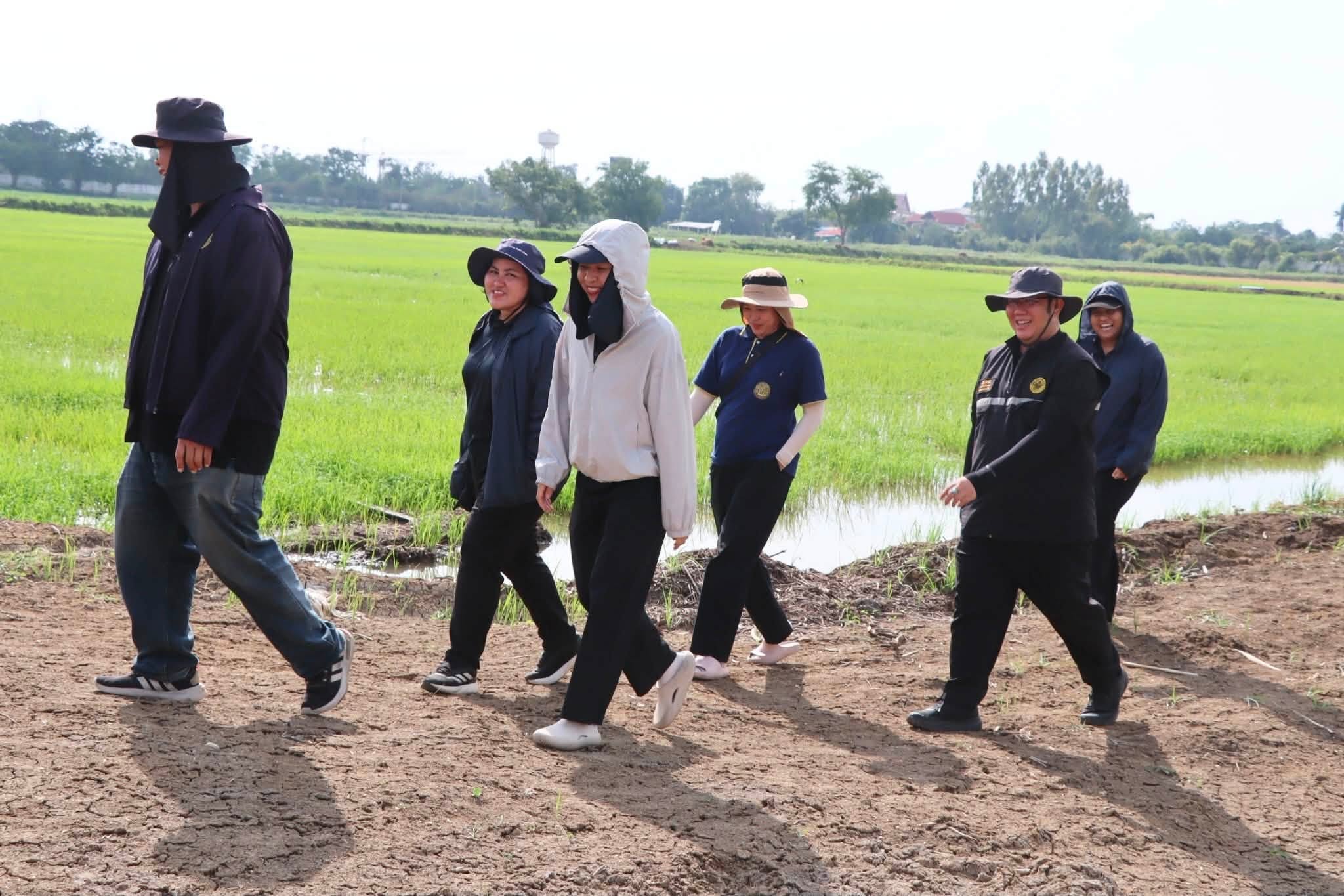 title - ผู้ตรวจราชการกรม สำนักงานการปฏิรูปที่ดินเพื่อเกษตรกรรม (ส.ป.ก.) ประชุมตรวจราชการและติดตามความก้าวหน้าผลการดำเนินงานของศูนย์ส่งเสริมและพัฒนาอาชีพเสริมนอกภาคการเกษตร ประจำปีงบประมาณ 2569 ณ ศูนย์ส่งเสริมและพัฒนาอาชีพเสริมนอกภาคการเกษตร